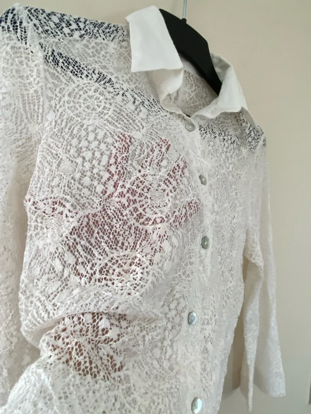 Made in Italy White Lace Button-Up Blouse with Contrast Collar size XL - Picture 13 of 13